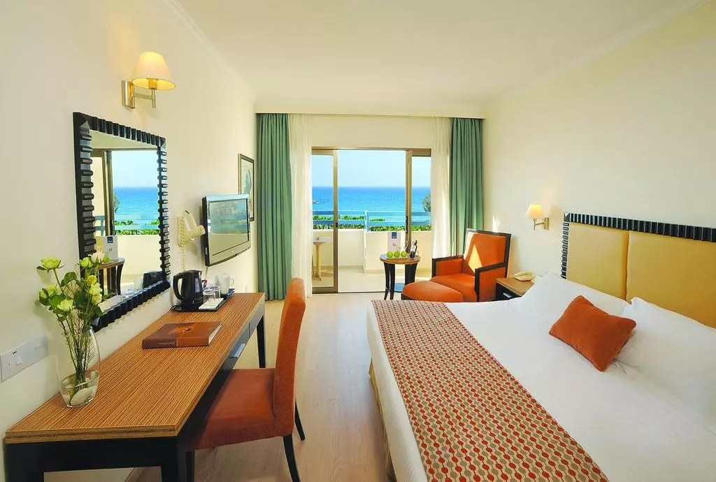 hotel elias beach_limassol_shabavizparvaz_03.jpg